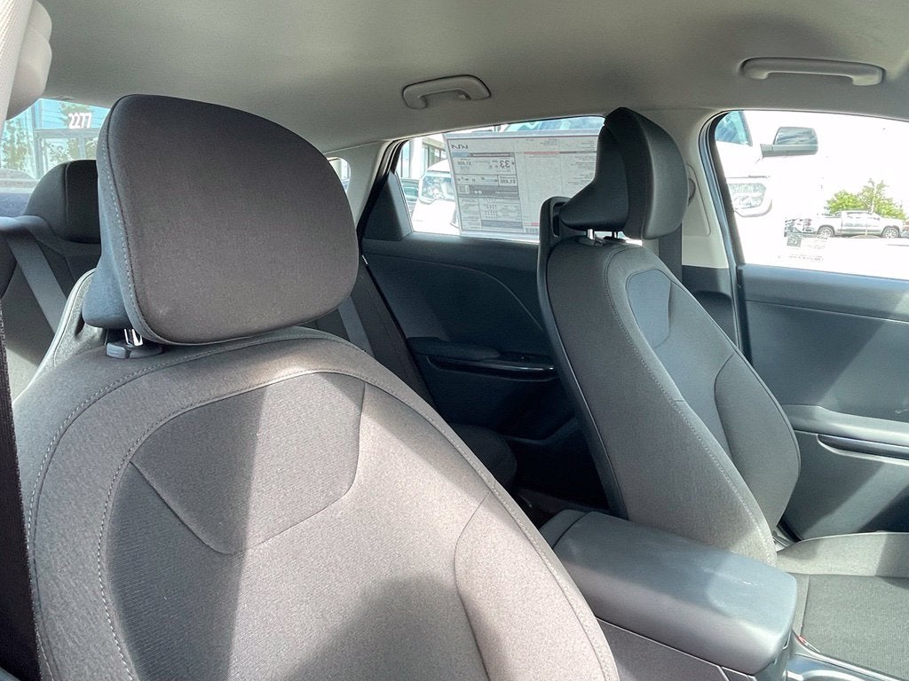 2027 Kia K4 LX