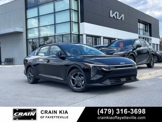 2026 Kia K4 LXS