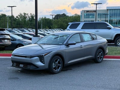 2026 Kia K4 LXS