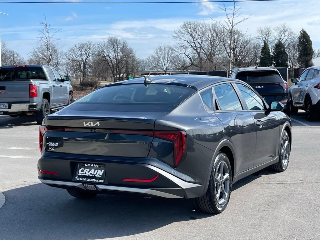 2026 Kia K4 LXS