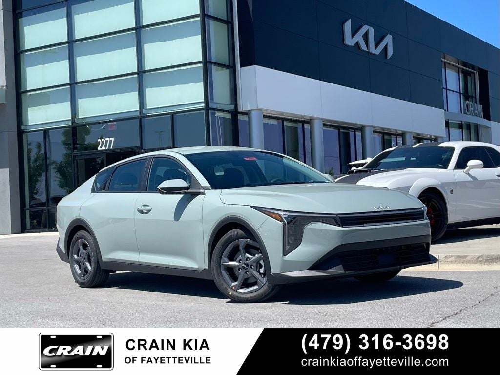 2026 Kia K4 LXS AT's photo