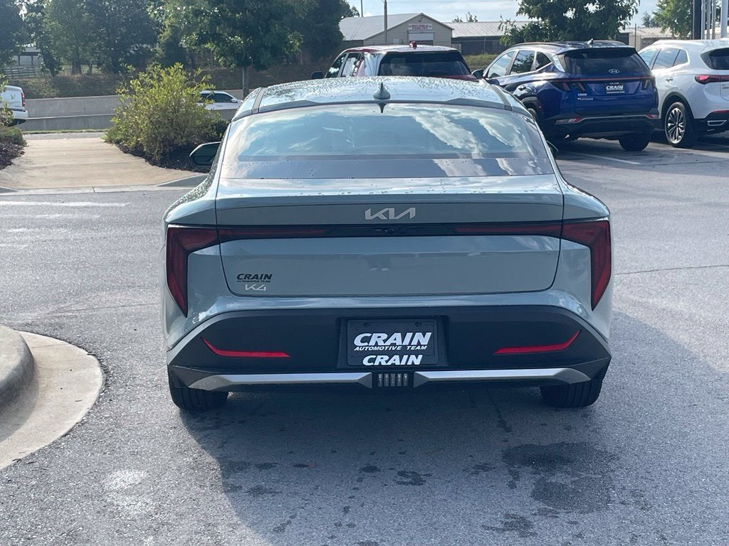 2026 Kia K4 LXS