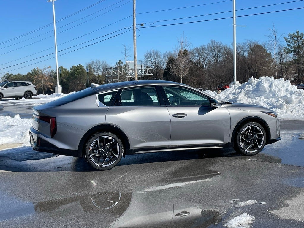 2025 Kia K4 GT-Line