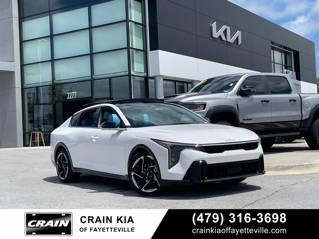 2026 Kia K4 GT-Line AT's photo