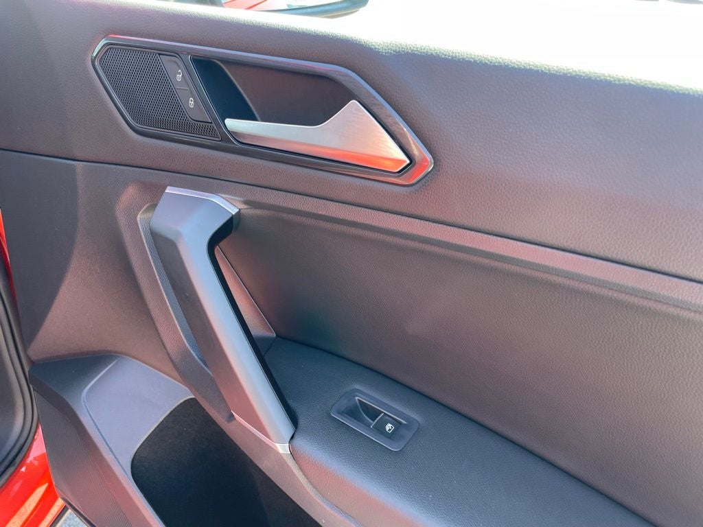 2018 Volkswagen Tiguan 2.0T SEL - POWER LIFTGATE / REMOTE START