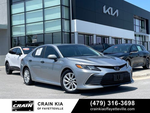 2022 Toyota Camry LE - APPLE CARPLAY / 8 WAY POWER DRIVER SEAT