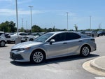 2022 Toyota Camry LE - APPLE CARPLAY / 8 WAY POWER DRIVER SEAT