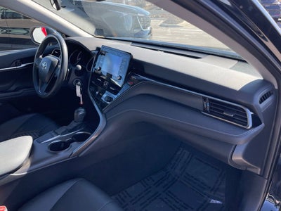 2024 Toyota Camry SE - SOFTEX TRIMMED SEATS / PADDLE SHIFTERS