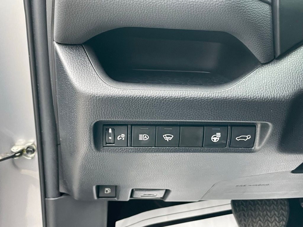 2022 Toyota RAV4 Hybrid XLE Premium - POWER LIFTGATE / APPLE CARPLAY