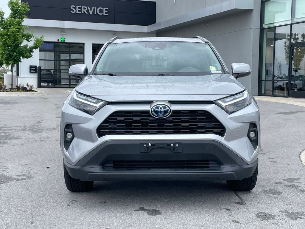 2022 Toyota RAV4 Hybrid XLE Premium - POWER LIFTGATE / APPLE CARPLAY