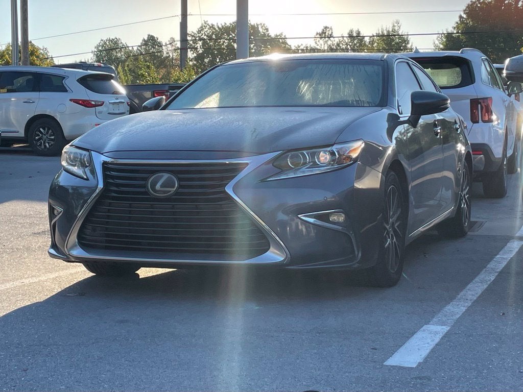 2016 Lexus ES 350 - VENTILATED SEATS / MOONROOF
