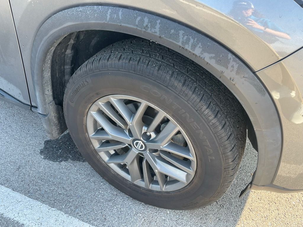 2021 Nissan Rogue S - 35 MPG / APPLE CARPLAY