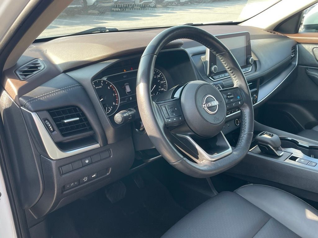 2023 Nissan Rogue SV - PANORAMIC MOONROOF / POWER LIFTGATE