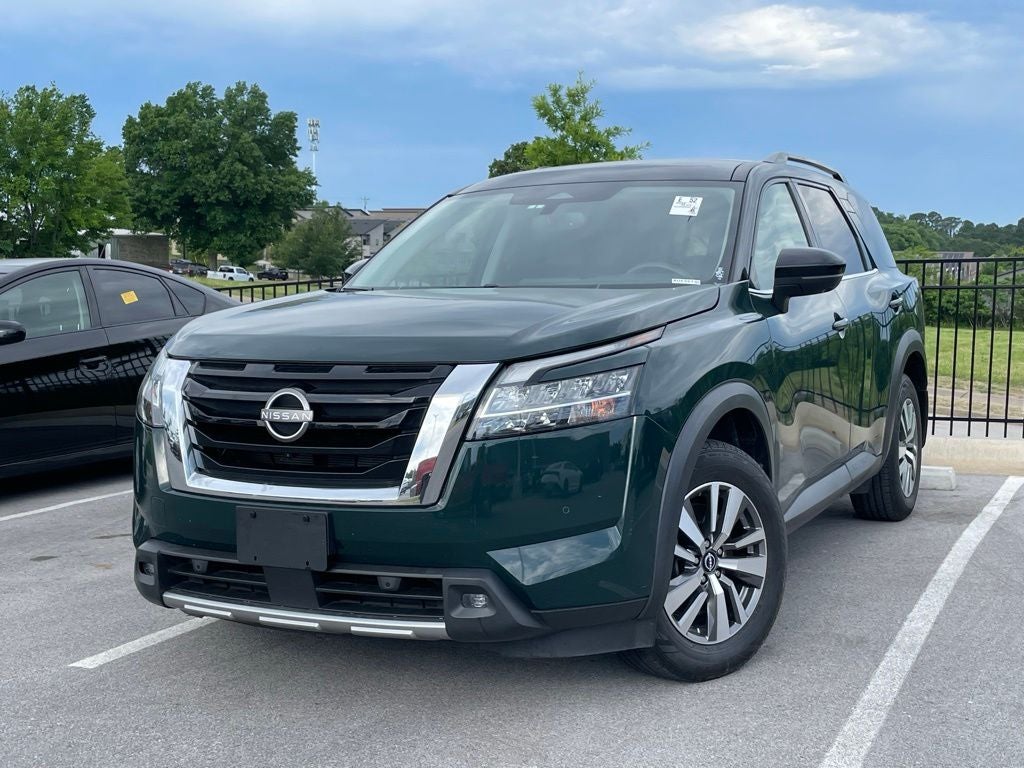 2022 Nissan Pathfinder SL - POWER LIFTGATE / INTELLIGENT CRUISE