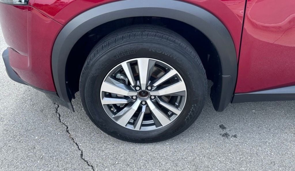 2024 Nissan Pathfinder SL - POWER LIFTGATE / WIRELSS CHARGER