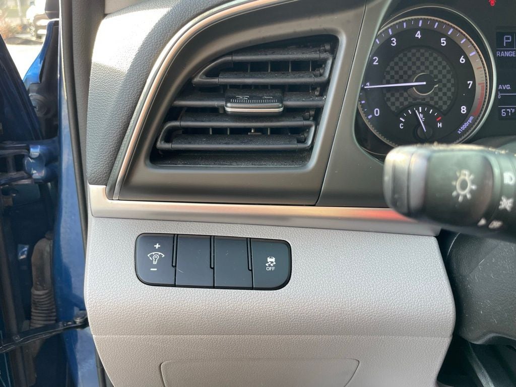 2019 Hyundai Elantra SE - KEYLESS ENTRY / BLIND SPOT MIRROR