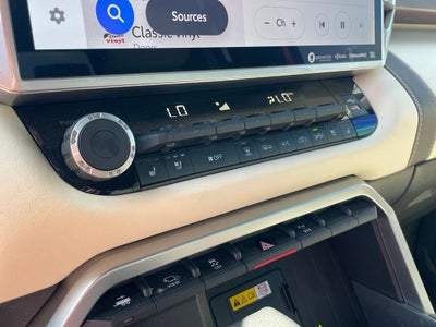 2023 Toyota Tundra Hybrid 1794 Edition - POWER MOONROOF / TRD OFF-ROAD PKG