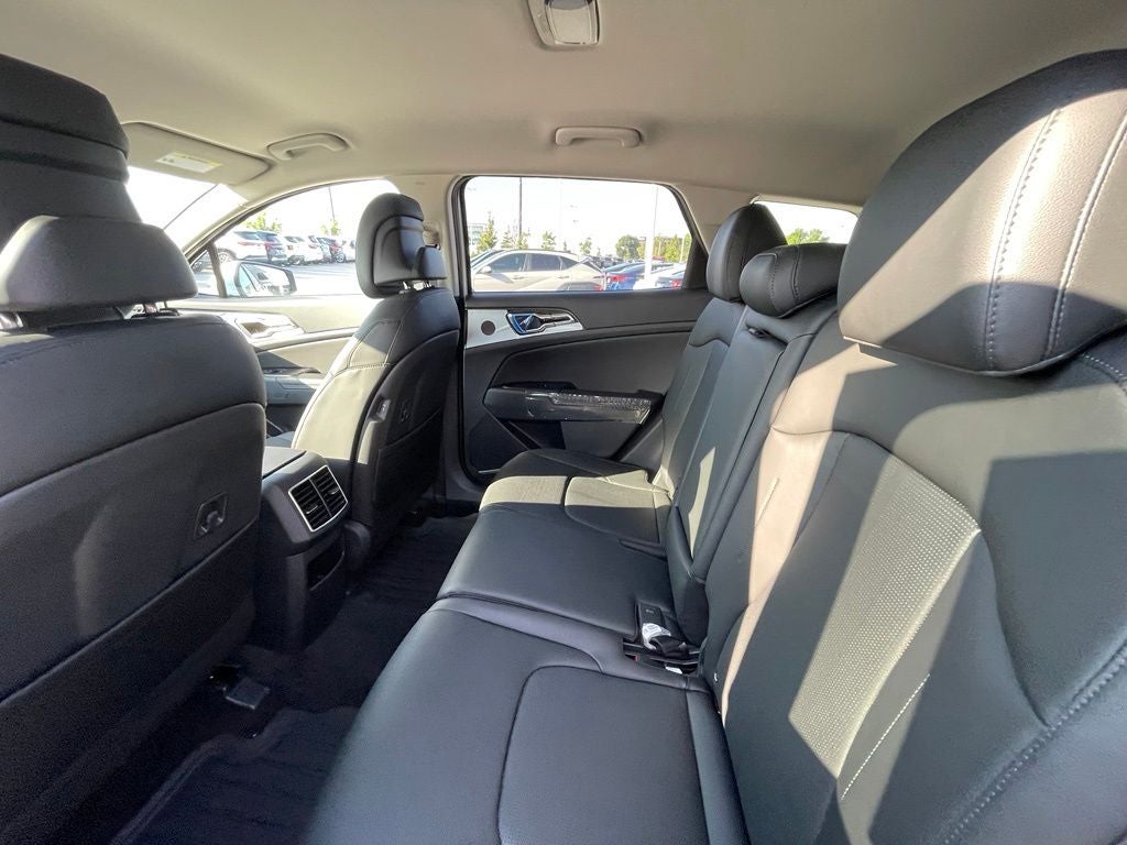 2027 Kia Sportage EX