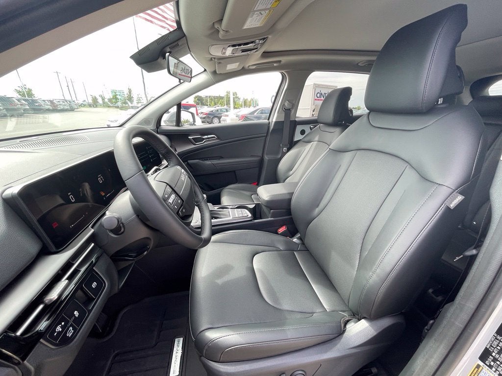 2027 Kia Sportage EX
