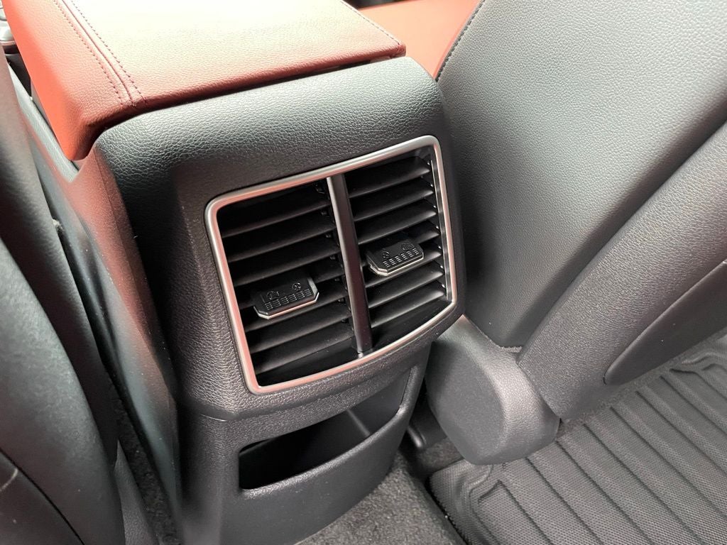 2026 Kia Sportage SX-Prestige - CARMINE RED INTERIOR COLOR PKG