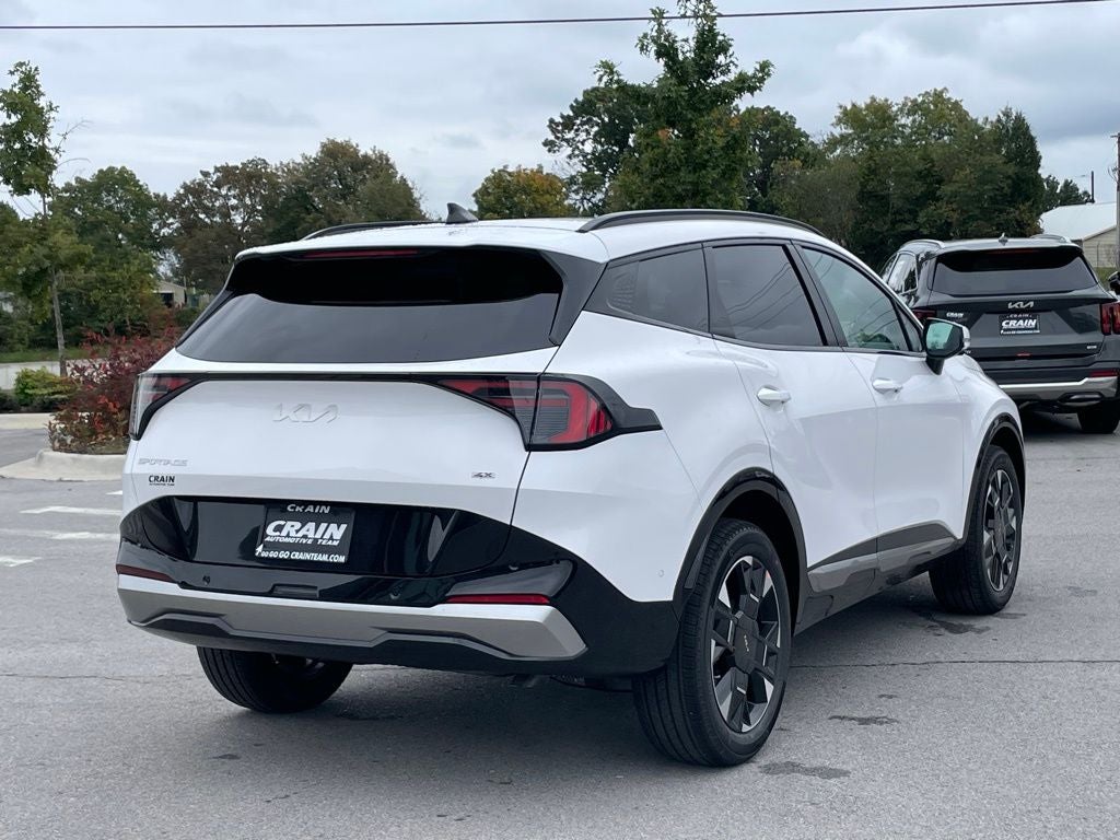 2026 Kia Sportage SX-Prestige - CARMINE RED INTERIOR COLOR PKG
