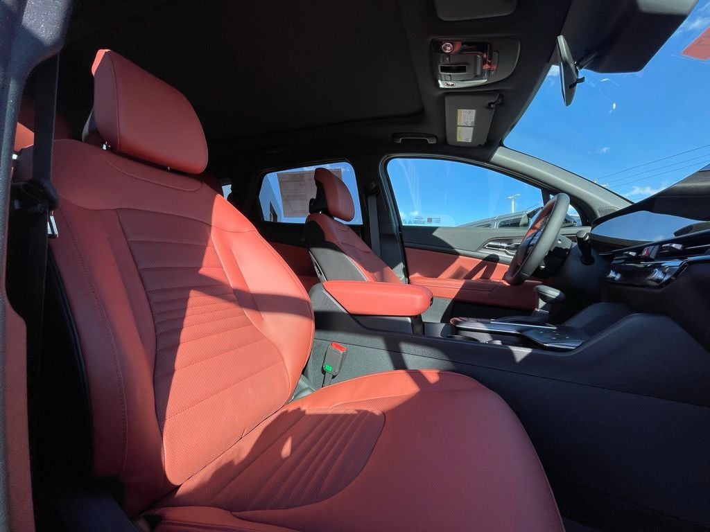 2026 Kia Sportage SX-Prestige - CARMINE RED INTERIOR COLOR PKG