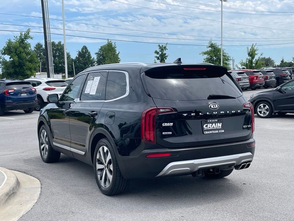 2021 Kia Telluride EX - CAPTAINS CHAIRS / TOWING PACKAGE