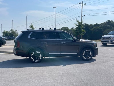 2025 Kia Telluride S - KIA CERTIFIED / POWER SUNROOF