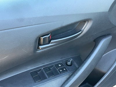 2025 Toyota Corolla LE - 41 MPG / APPLE CARPLAY
