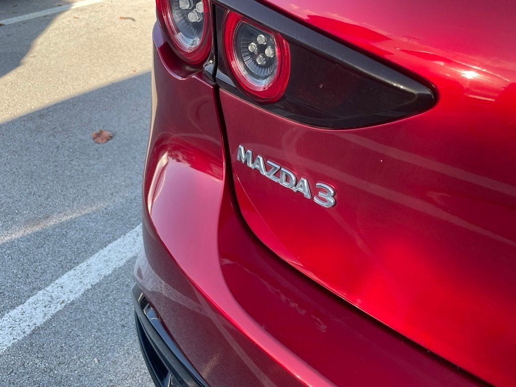 2019 Mazda Mazda3 Base - 1-OWNER / CLEAN CARFAX