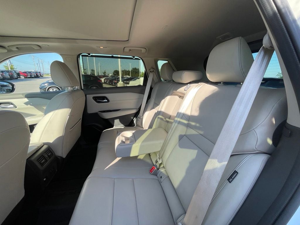 2023 Nissan Rogue SL - 1 OWNER / CLEAN CARFAX