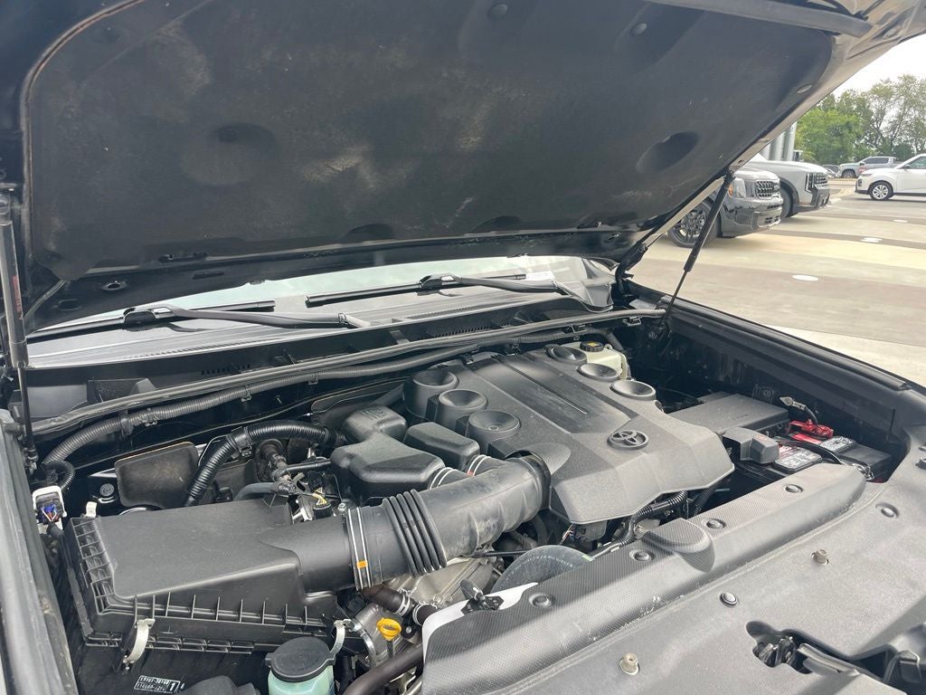 2018 Toyota 4Runner SR5 Premium - 1 OWNER / CLEAN CARFAX