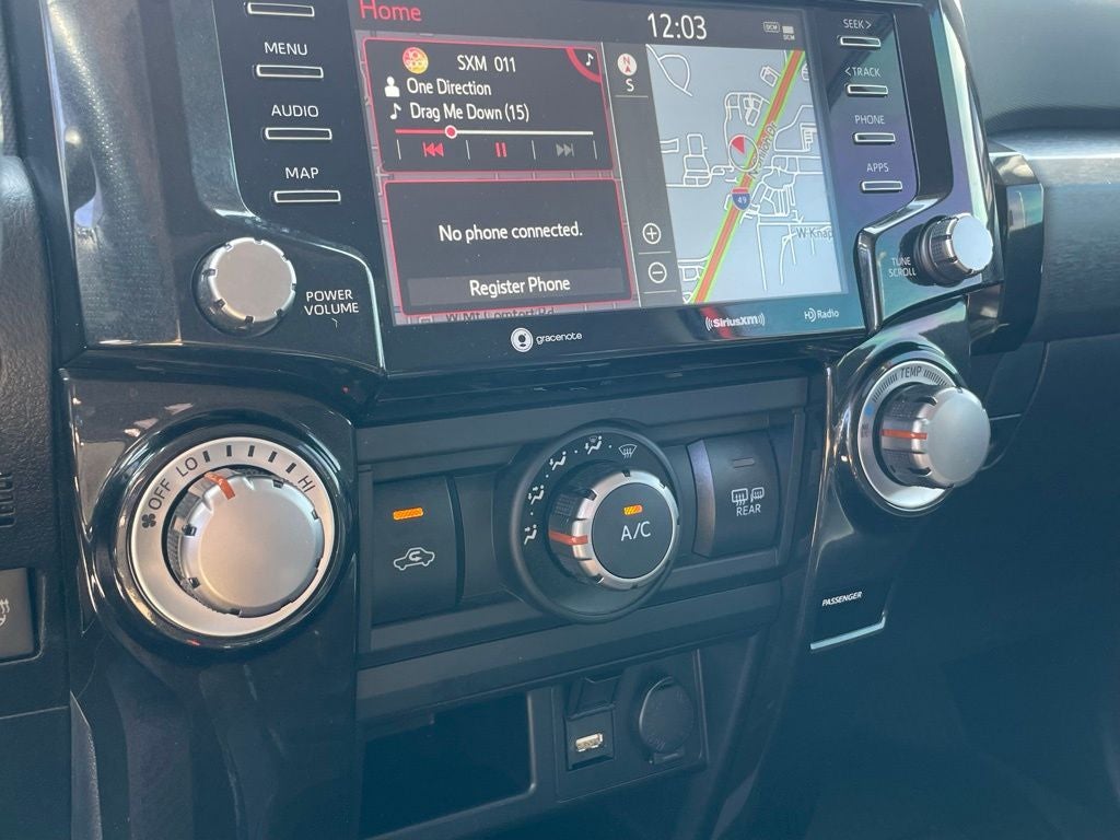 2023 Toyota 4Runner TRD Off-Road Premium - SUNROOF / NAVIGATION