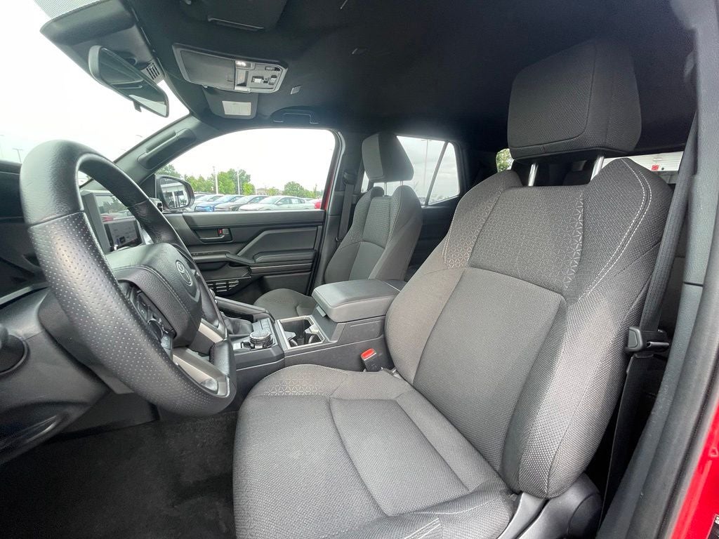 2025 Toyota 4Runner SR5 - BLIND SPOT MONITOR / ADAPTIVE CRUISE