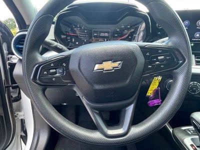 2025 Chevrolet Trax LS - LANE KEEP ASSIT / APPLE CARPLAY