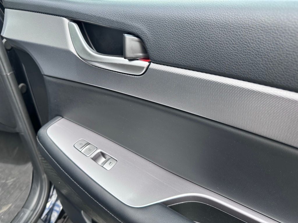 2021 Hyundai Palisade SEL - HEATED 2ND ROW / NAVIGATION