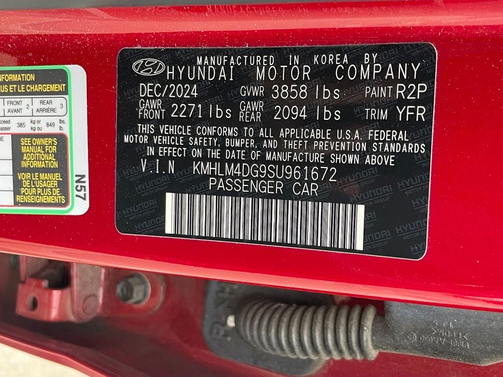 2025 Hyundai Elantra SEL Sport - 39 MPG / APPLE CARPLAY