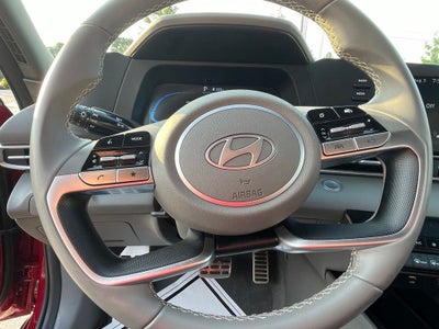 2025 Hyundai Elantra SEL Sport - 39 MPG / APPLE CARPLAY