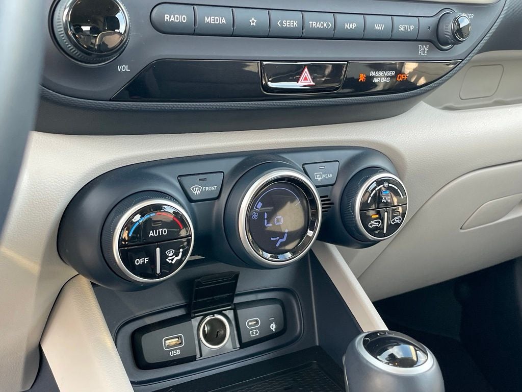 2024 Hyundai Venue Limited - NAVIGATION / BLUELINK