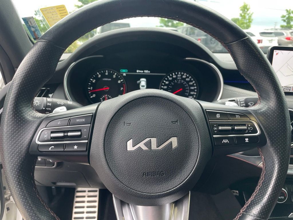 2022 Kia Stinger GT2 - RED INTERIOR PKG / ALL WHEEL DRIVE