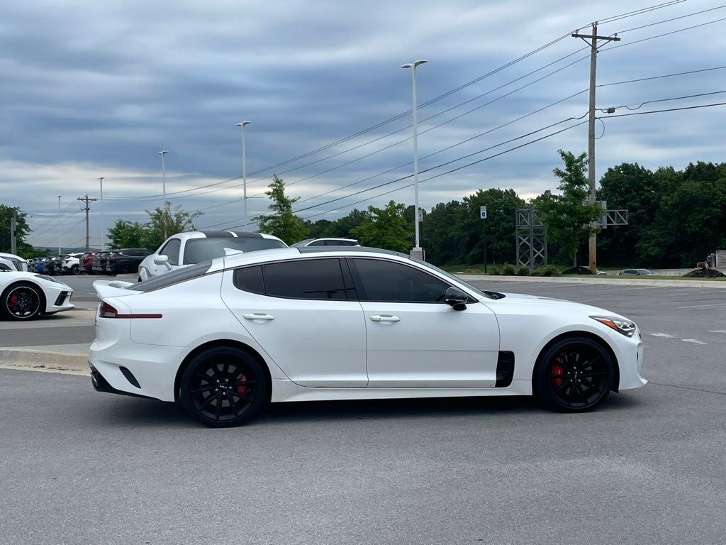 2022 Kia Stinger GT2 - RED INTERIOR PKG / ALL WHEEL DRIVE