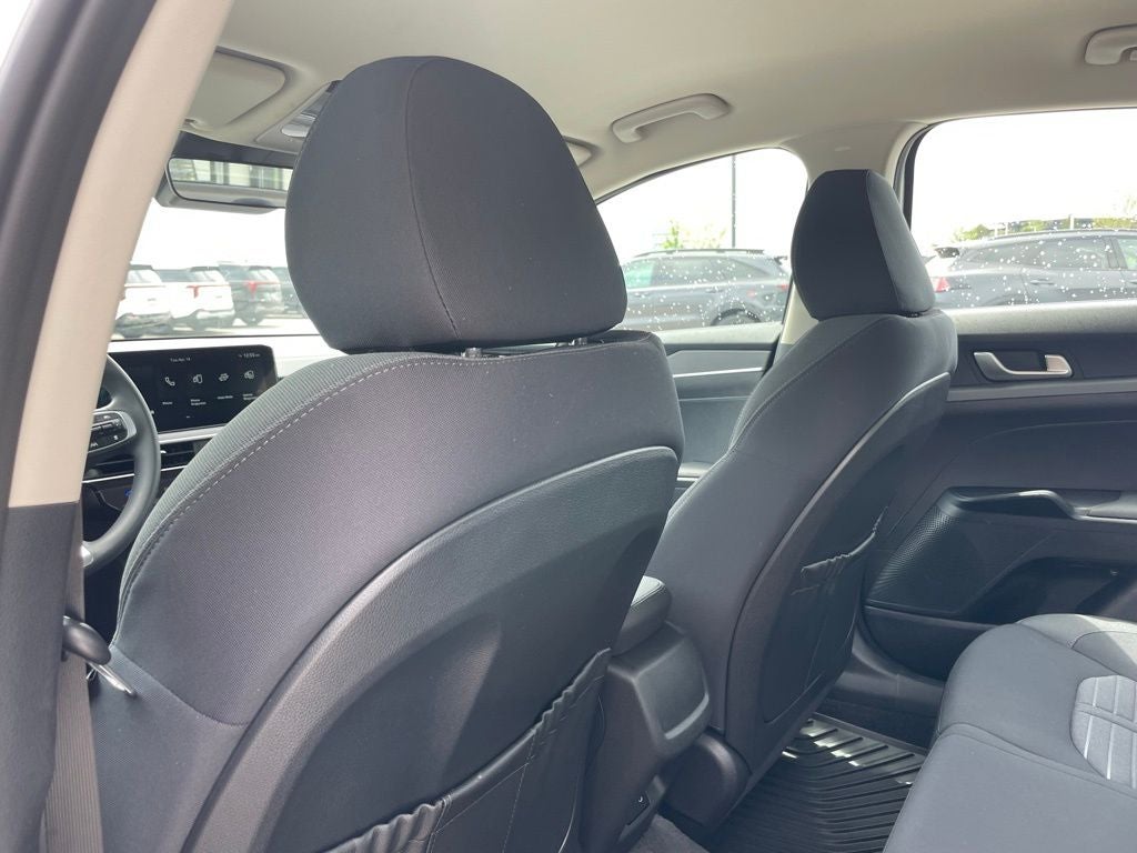 2026 Kia K5 LXS