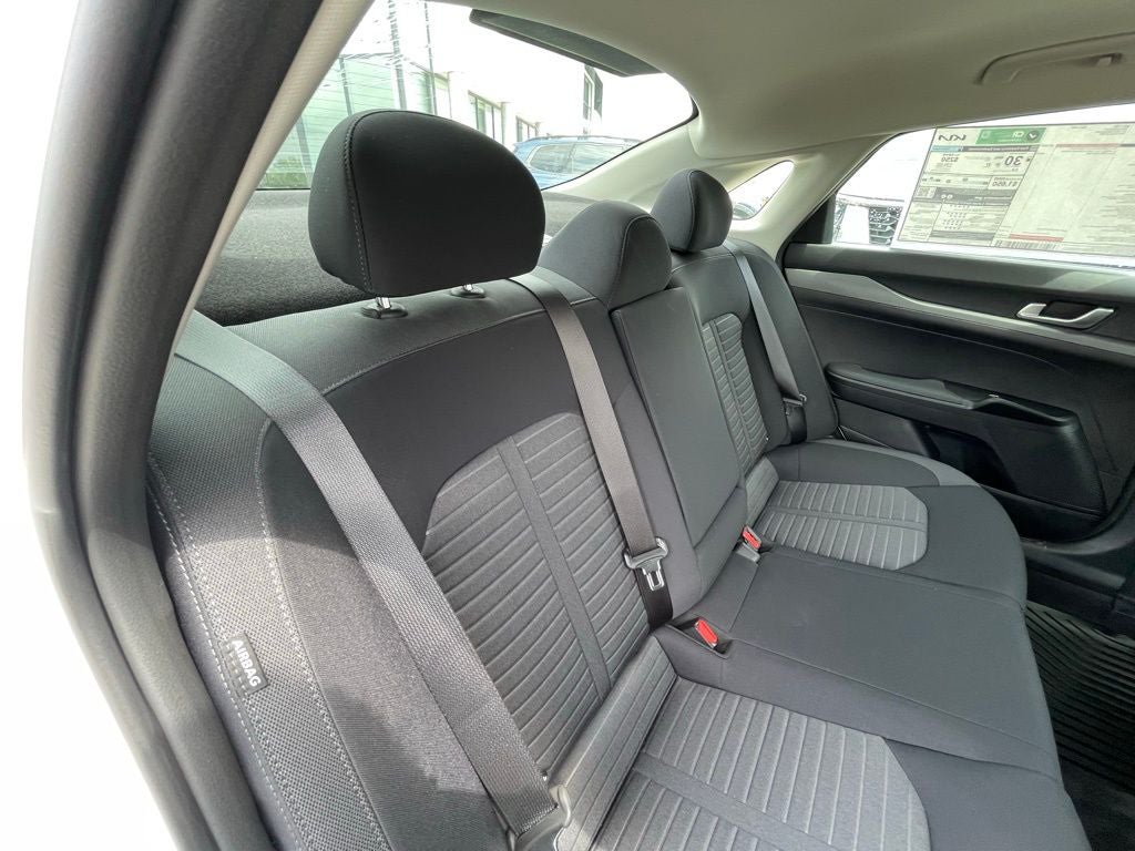 2026 Kia K5 LXS