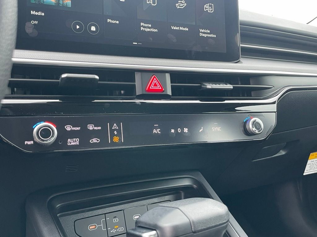 2026 Kia K5 LXS