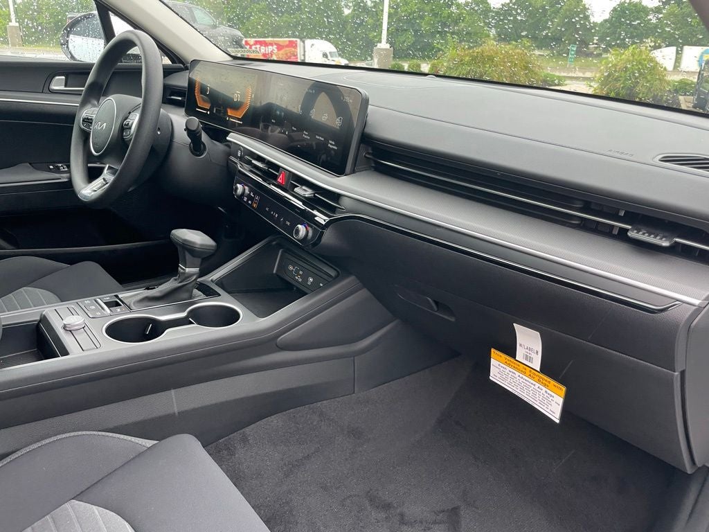 2026 Kia K5 LXS