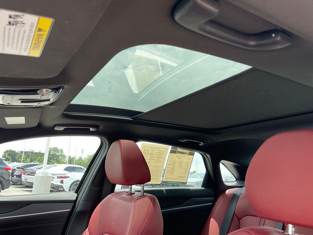 2025 Kia K5 GT-Line - KIA CERTIFIED / PANORAMIC SUNROOF