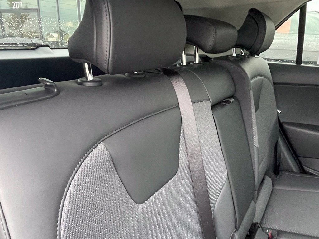 2027 Kia Niro Base