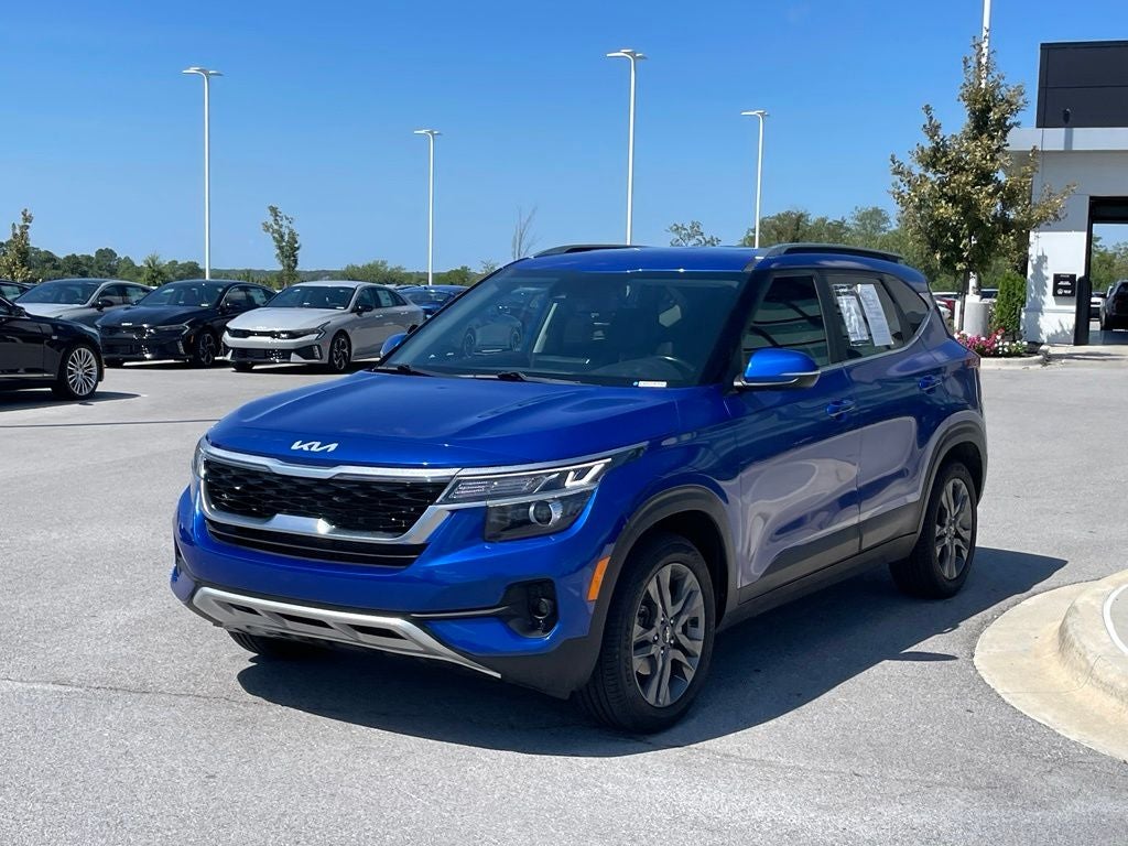 2023 Kia Seltos S - KIA CERTIFIED / NAVIGATION PKG