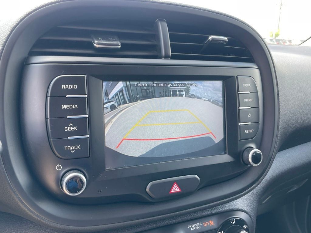 2020 Kia Soul LX - MANUAL TRANSMISSION