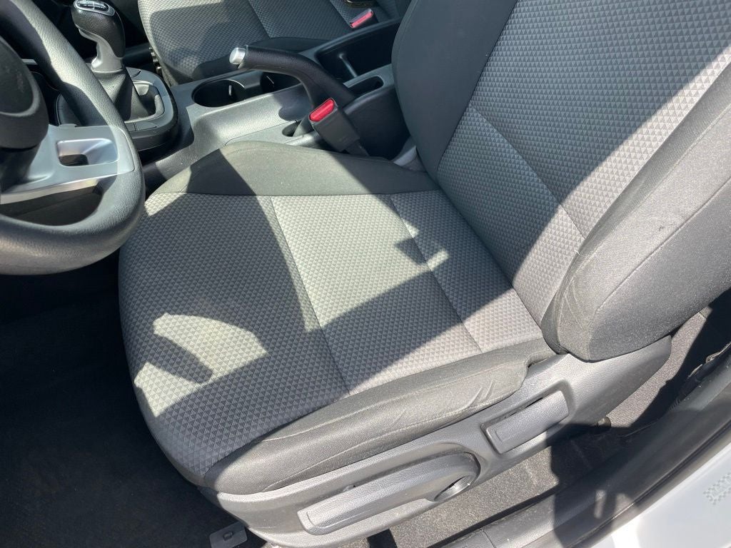 2020 Kia Soul LX - MANUAL TRANSMISSION